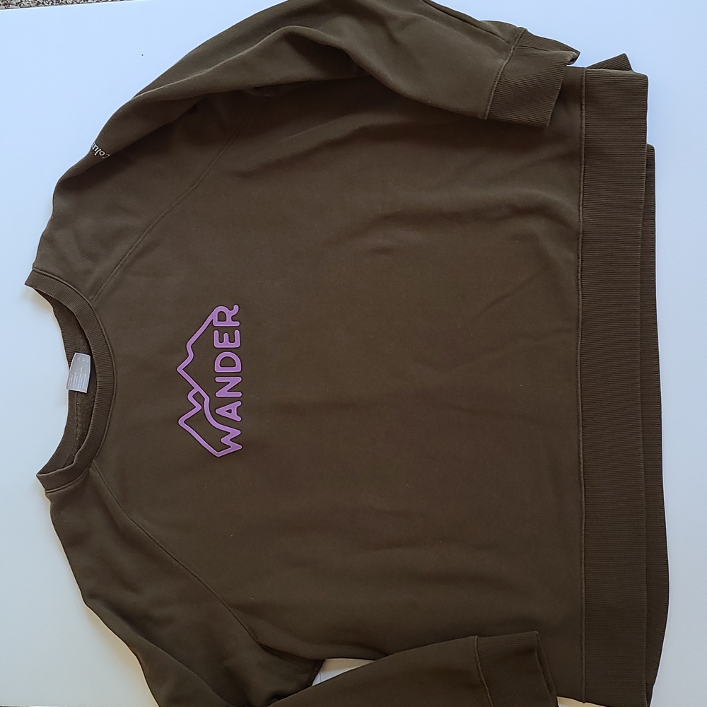 Columbia 2XL  olive green purple wander logo long sleeve crewneck sweatshirt